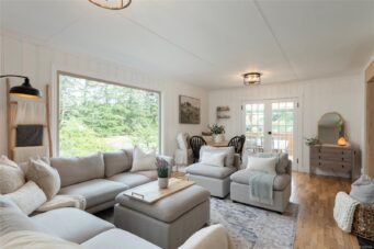 9233 Chemainus Road